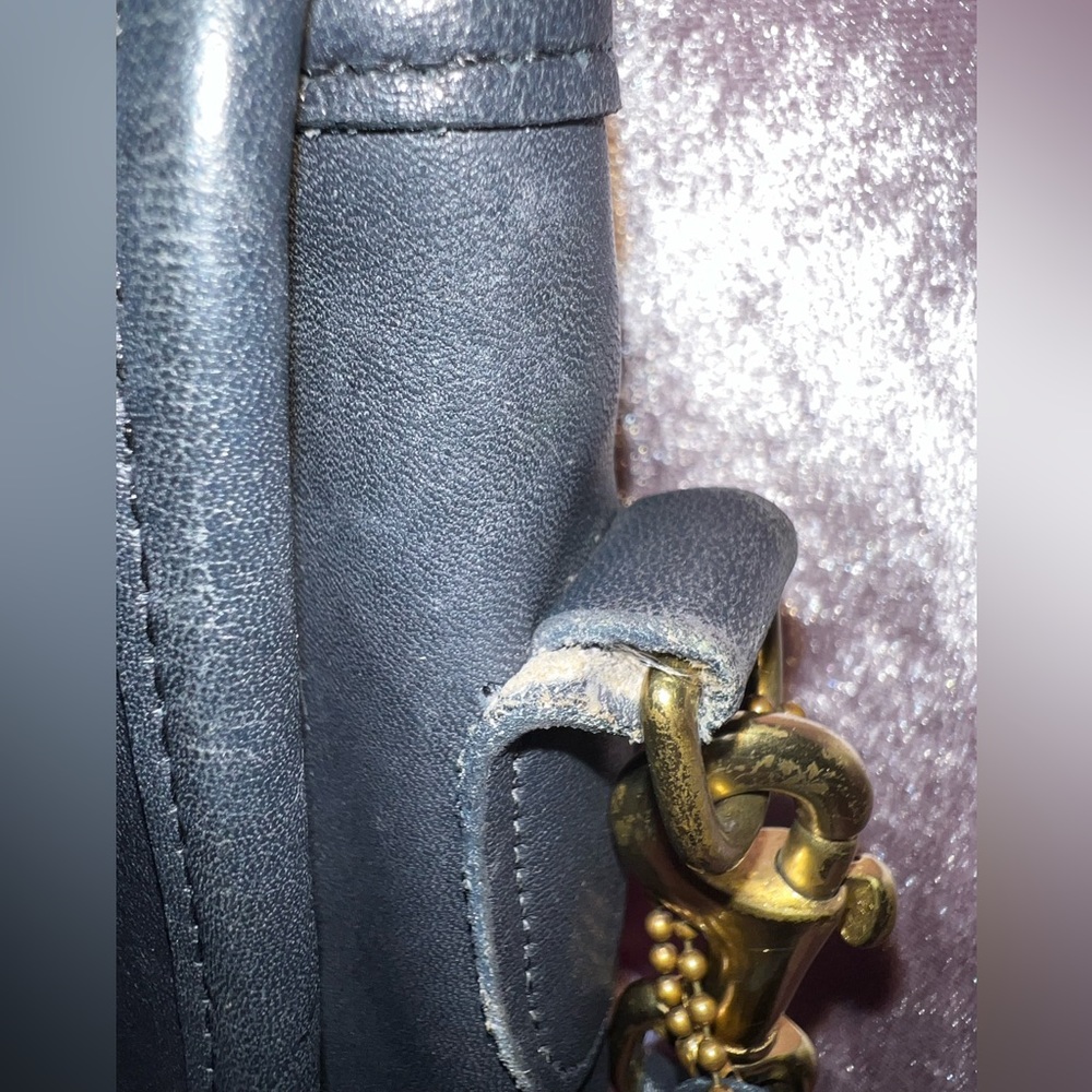 Vintage 1980’s coach court bag. Made in USA. Navy blue. - Picture 6 of 17